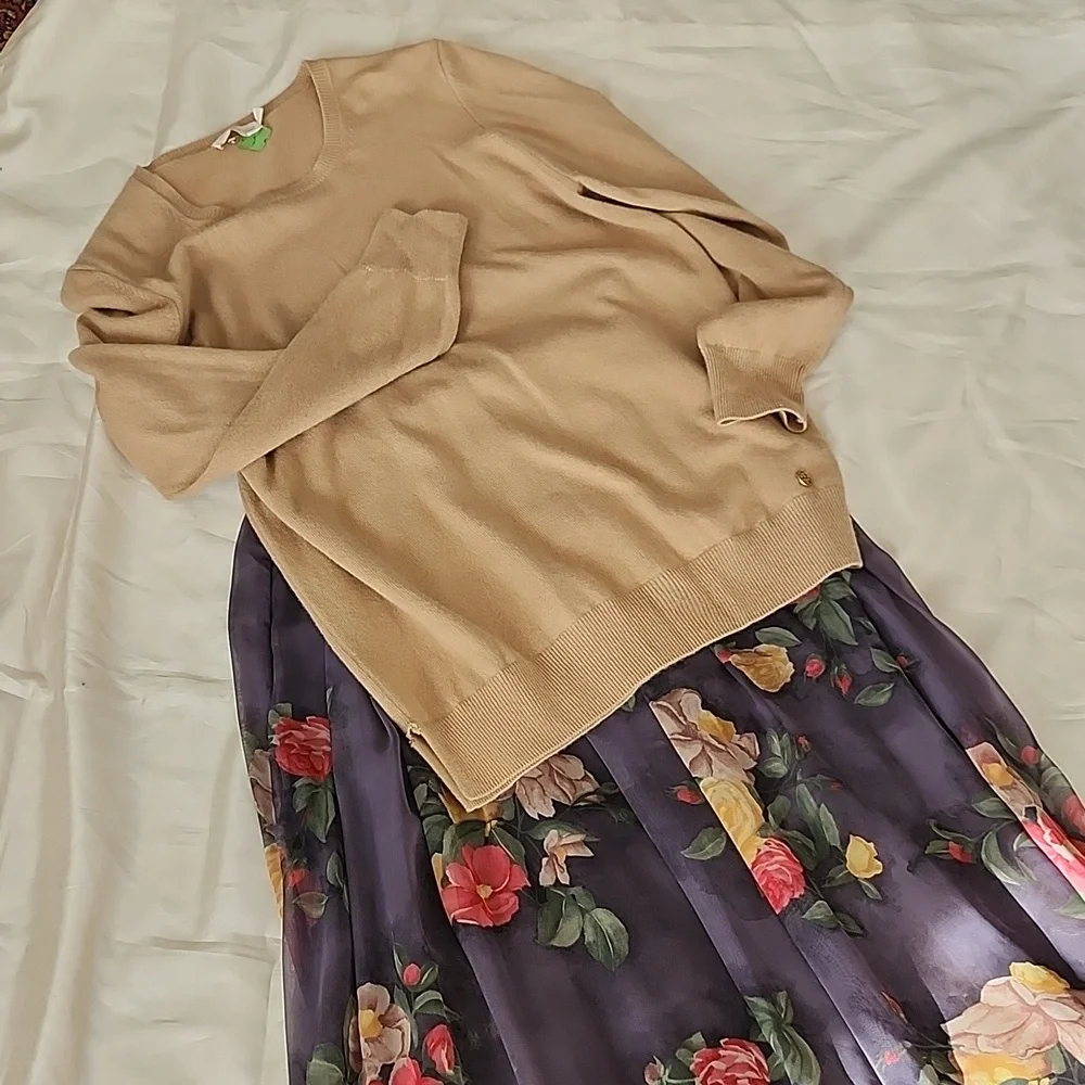 Tory Burch Pro Cleaned Large Cashmere Sweater and Medium Vintage Skirt, $78